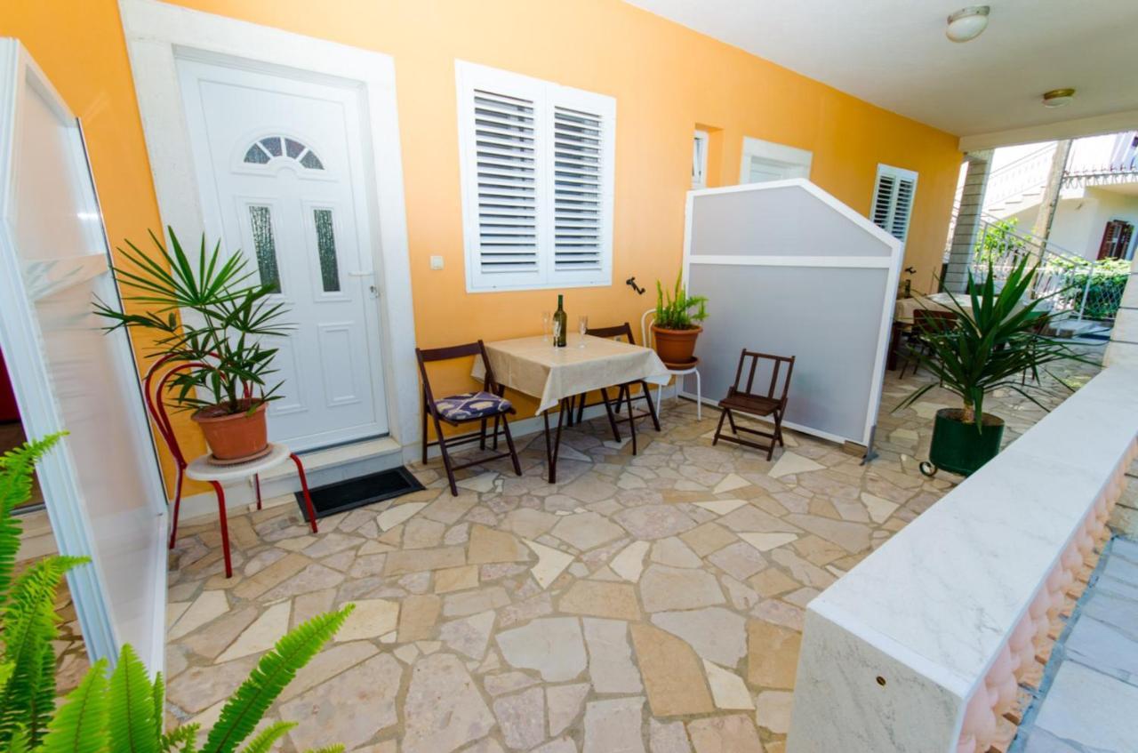 Apartments Ivana Trogir Ngoại thất bức ảnh