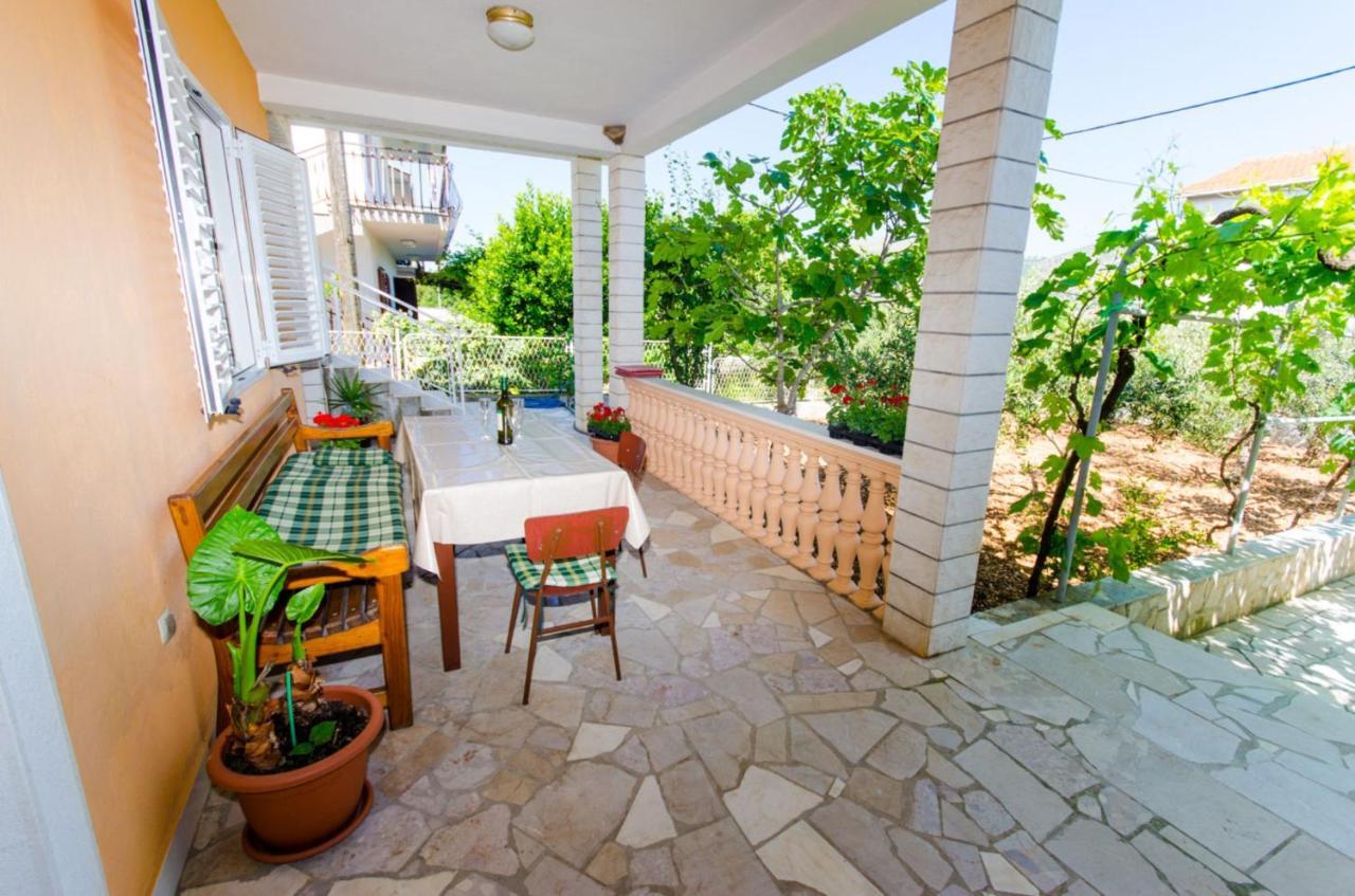 Apartments Ivana Trogir Ngoại thất bức ảnh