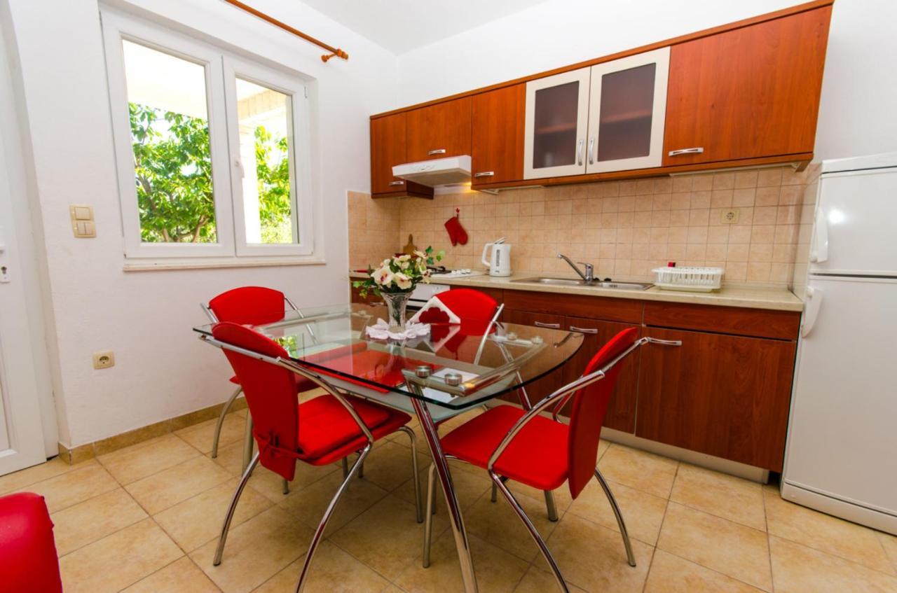 Apartments Ivana Trogir Ngoại thất bức ảnh