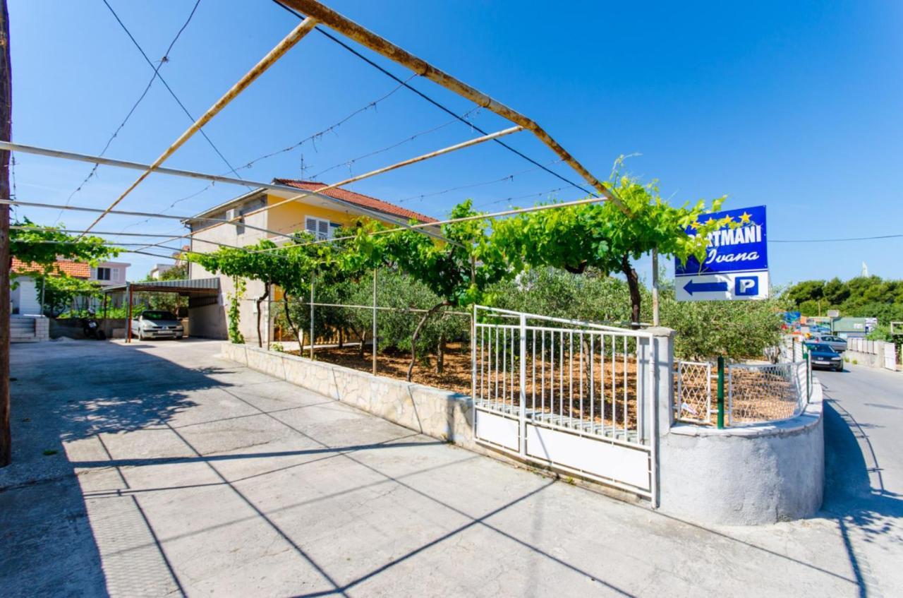 Apartments Ivana Trogir Ngoại thất bức ảnh