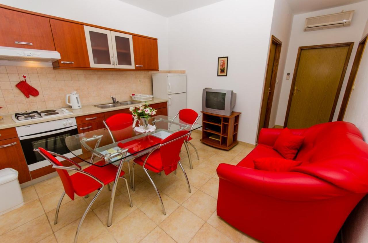 Apartments Ivana Trogir Ngoại thất bức ảnh