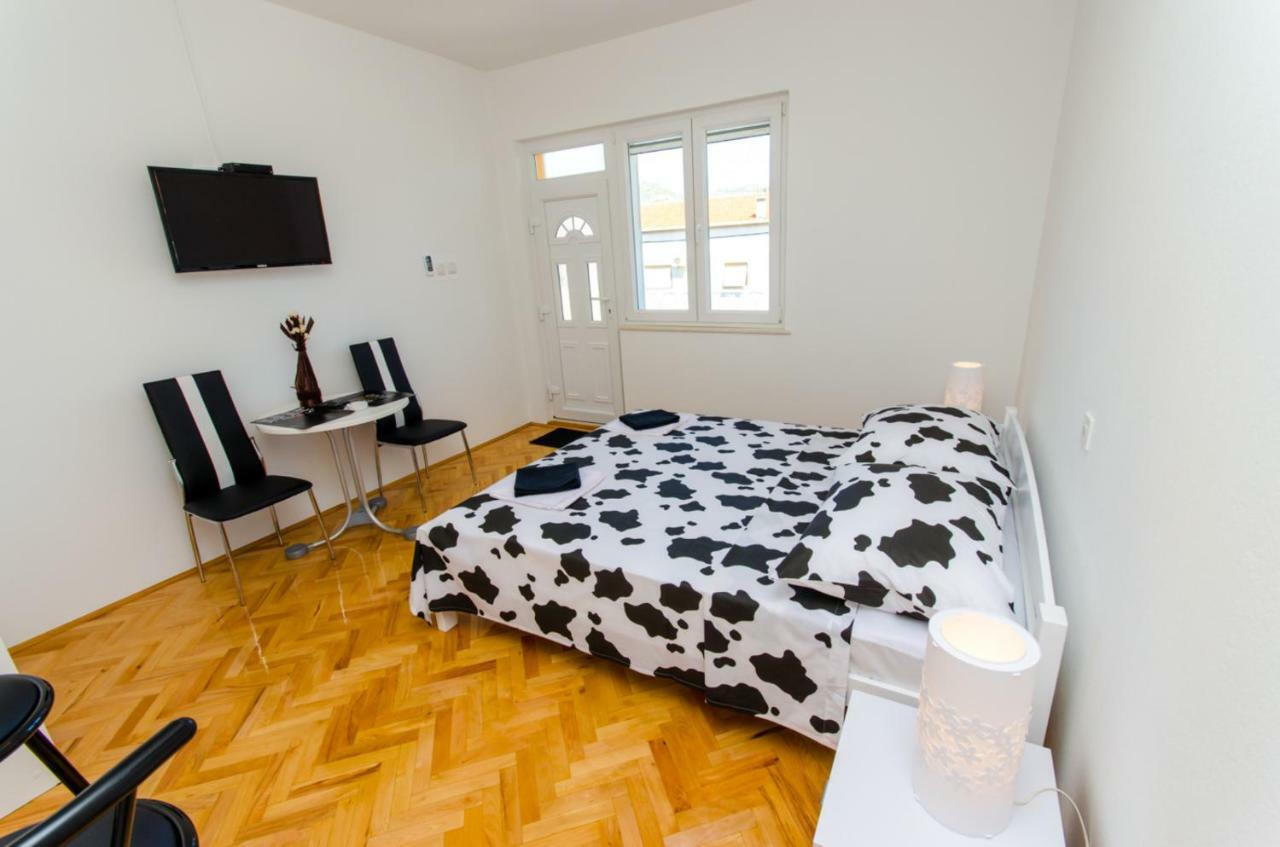 Apartments Ivana Trogir Ngoại thất bức ảnh
